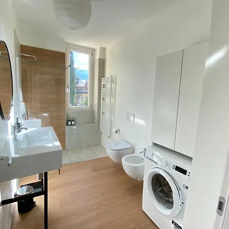 Διαμέρισμα Casa Al Lago: Incantevole Con