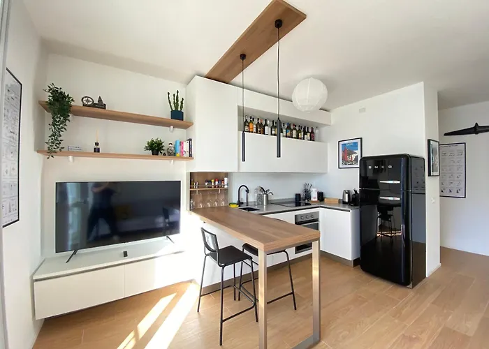 Casa Al Lago: Incantevole Con * Bellano
