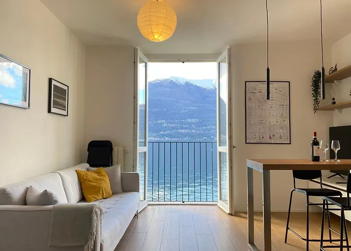 Casa Al Lago: Incantevole Con * Bellano